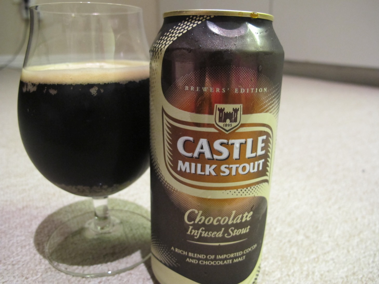 Beer review: Castle Milk Stout Chocolate