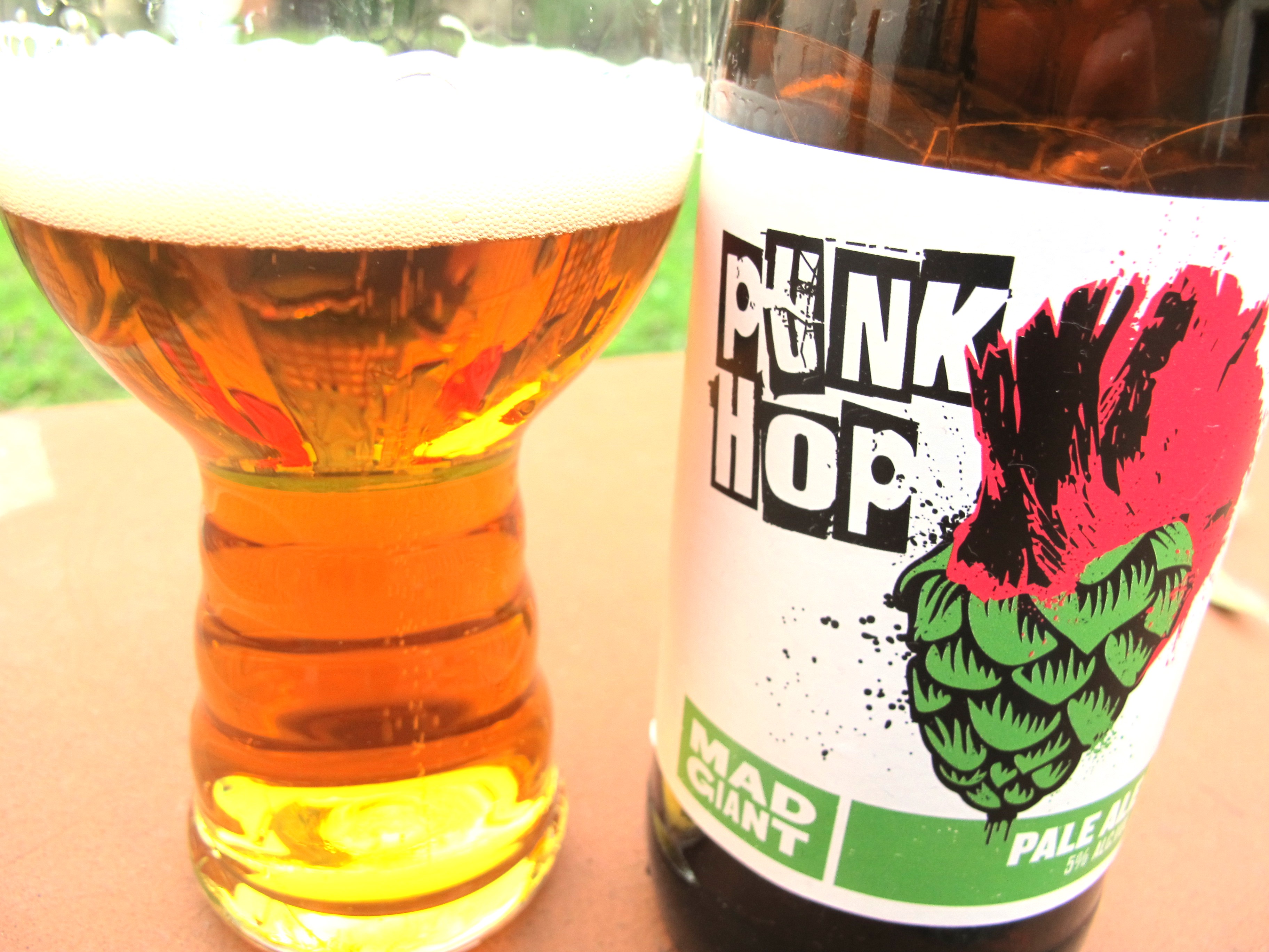 Beer review: Mad Giant Punk Hop Pale Ale